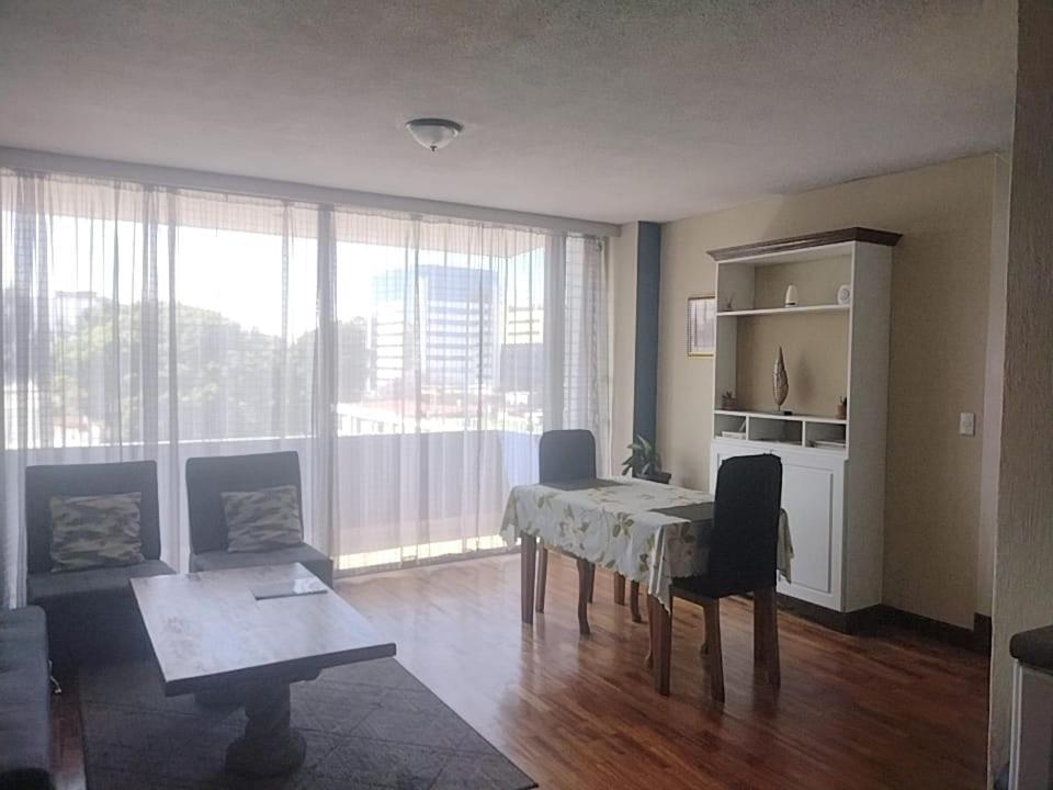 Apartamento 505 Cortijo Reforma Zona 9 Ciudad Guatemala Eksteriør billede