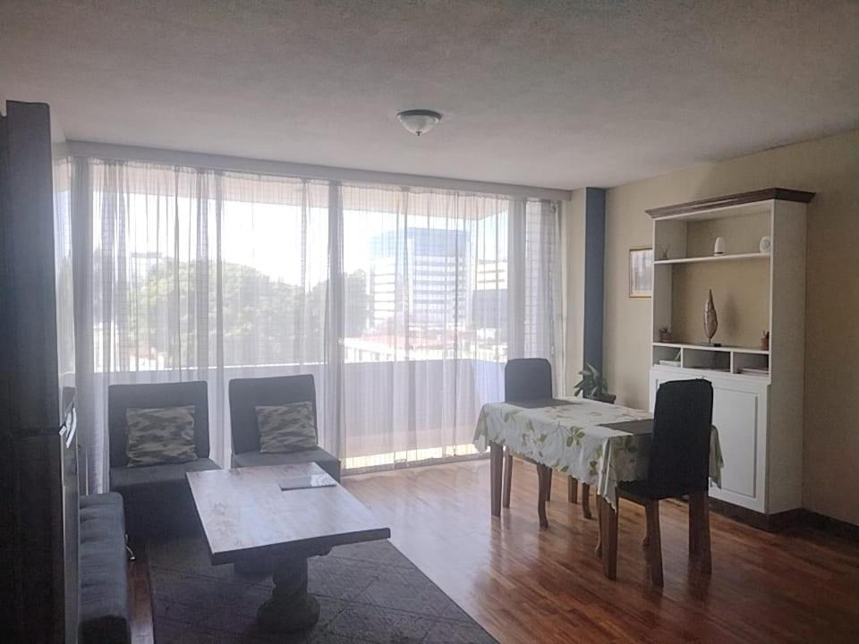 Apartamento 505 Cortijo Reforma Zona 9 Ciudad Guatemala Eksteriør billede