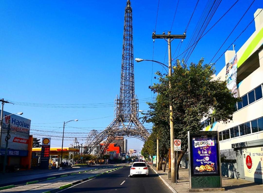 Apartamento 505 Cortijo Reforma Zona 9 Ciudad Guatemala Eksteriør billede